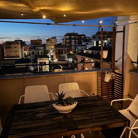 Privat bolig Stanza Con Bagno Privato In Attico Rom