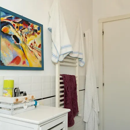 Stanza Con Bagno Privato In Attico Homestay *