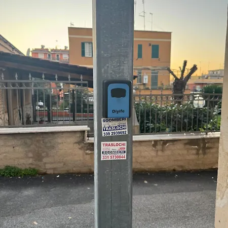 Stanza Con Bagno Privato In Attico * Rome